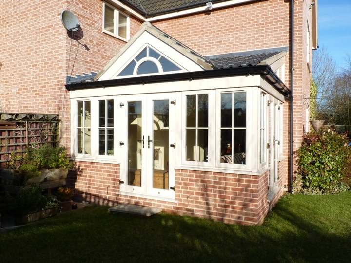 Characterful T-Gable Garden Room