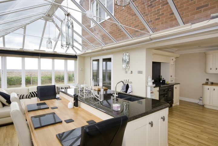 Sea View Conservatory with Kitchen